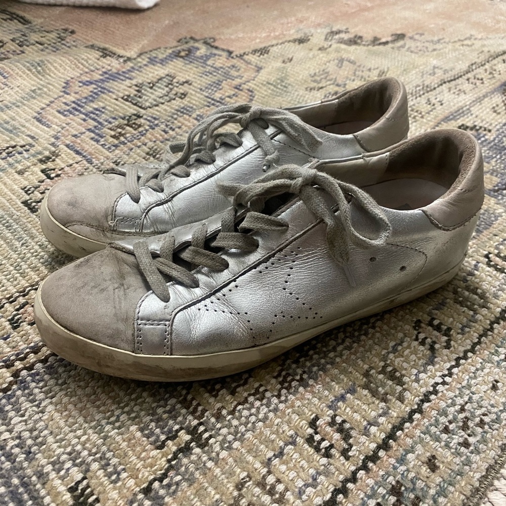 Golden Goose Sneakers